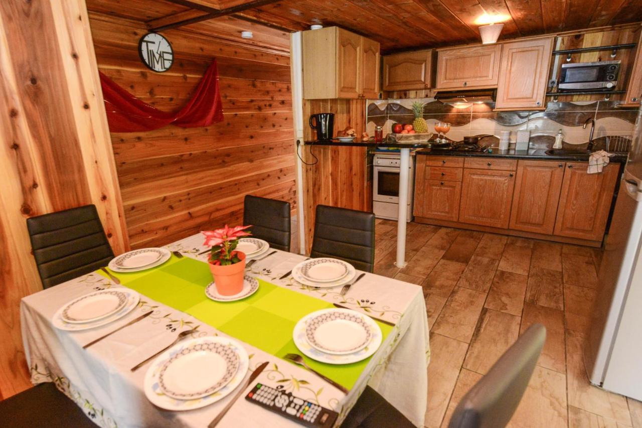 Le Chalet A Joel Сілао Екстер'єр фото